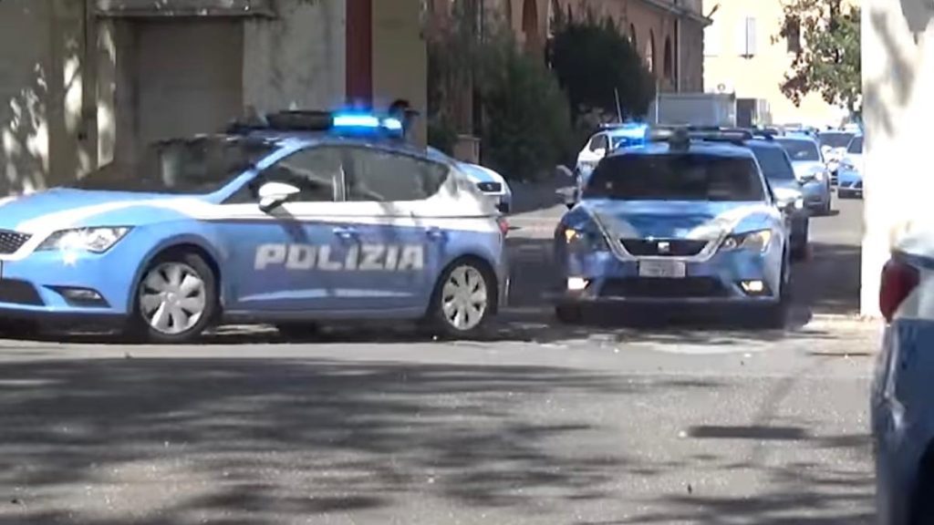minacciato pistola