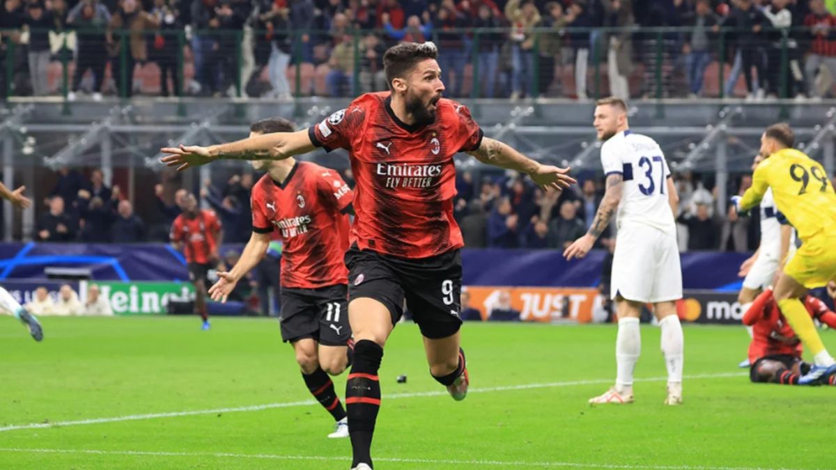 Giroud vs Psg PhotoCredit: AcMilan.com