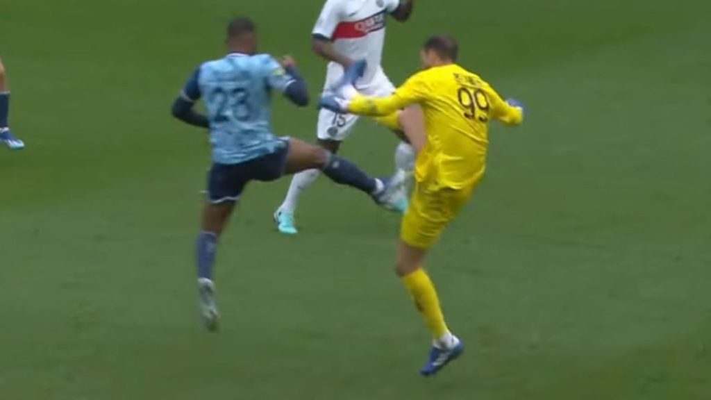 Donnarumma vs Le Havre